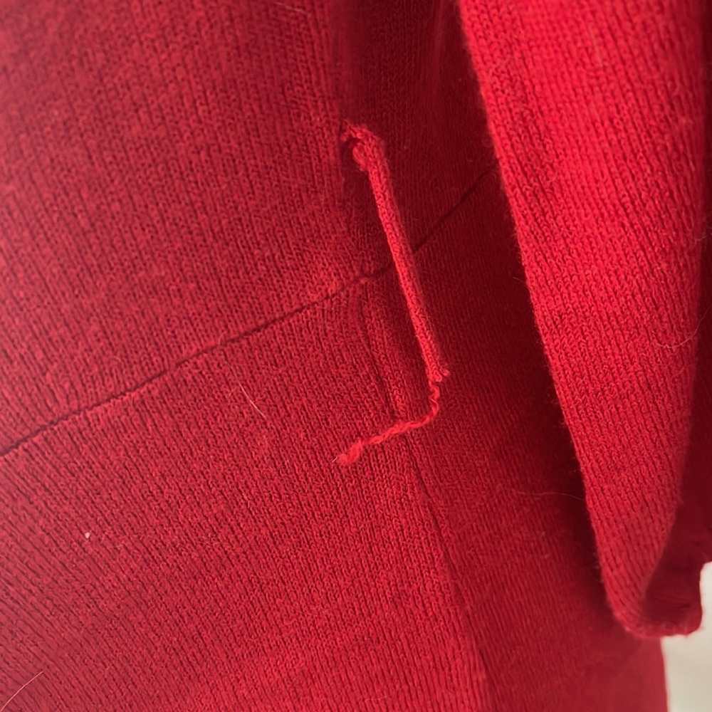 Red Dress - Picture 6 of 11
